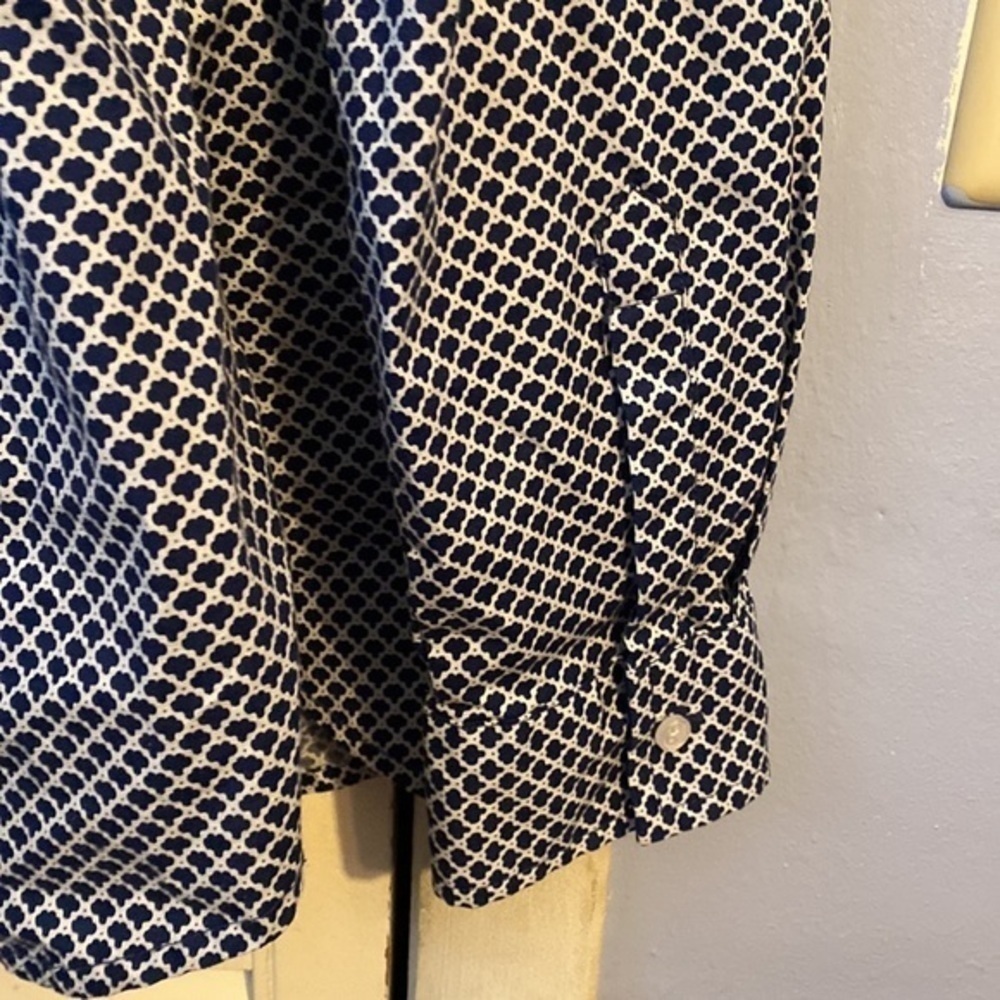 Covington Essentials Button Down Shirt - image 7